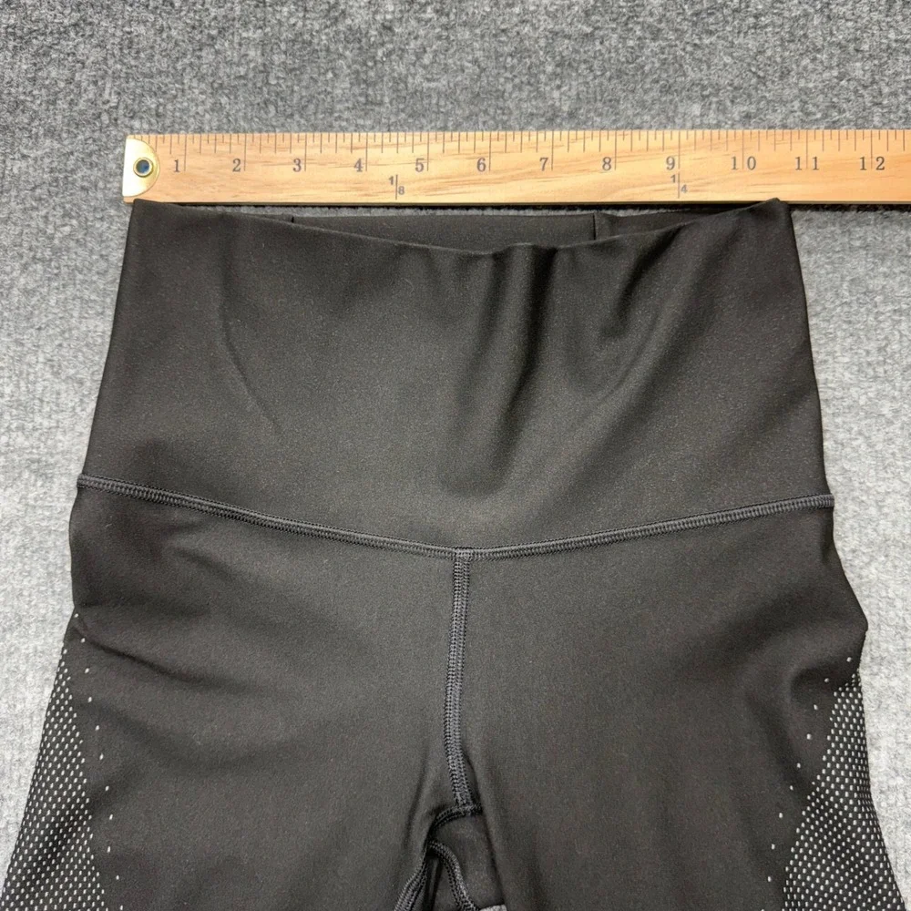 Lululemon Tight Stuff Tight II Black Dotted Reflective Leggings Size 4 High Rise